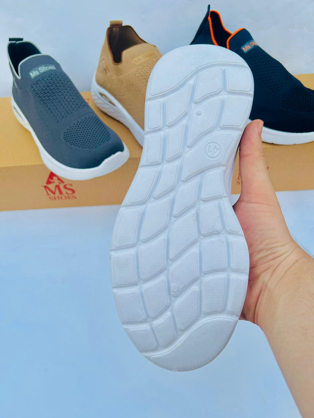 Stylish Casual Breathable Shoes – Comfort Meets Versatility