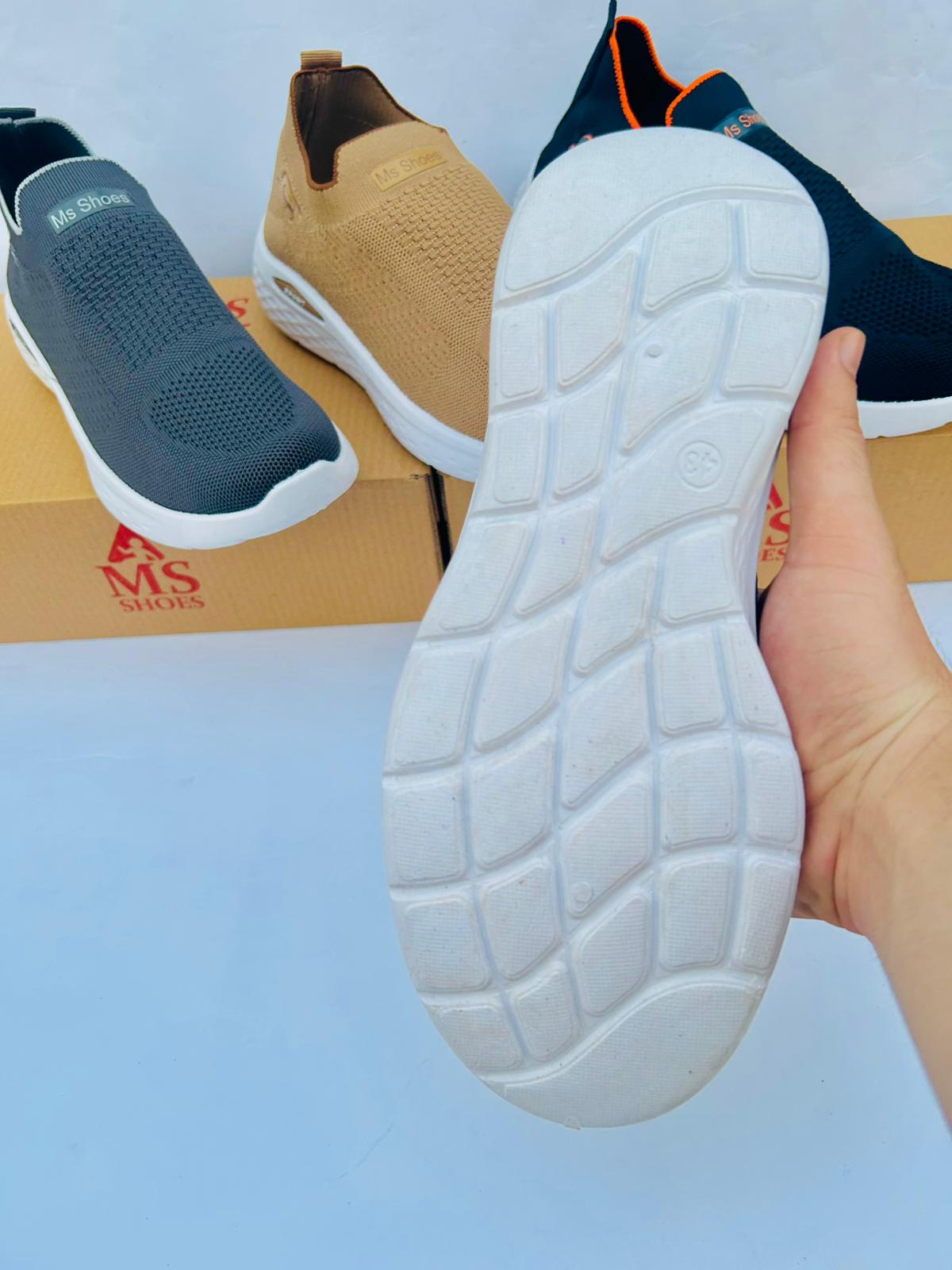 Stylish Casual Breathable Shoes – Comfort Meets Versatility